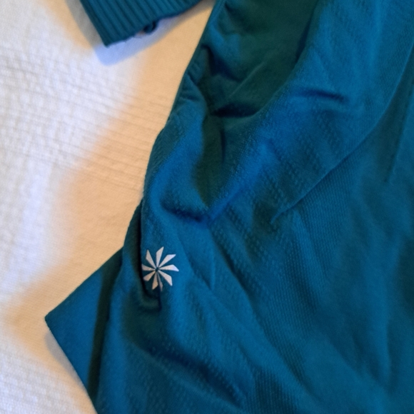 Athleta women's size Medium shirt long sleeve top dark teal green ruched sides - Picture 3 of 8